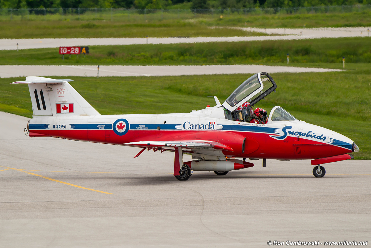 MILAVIA Air Shows Illuminate Barrie Kickoff Air Show Kempenfelt Bay