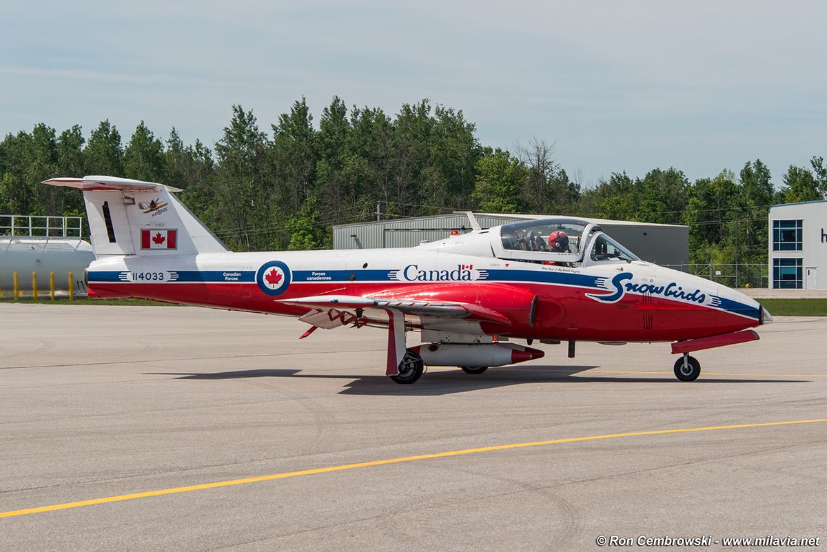 MILAVIA Air Shows - Borden Canadian Forces Day & Air Show 2016 - CFB ...