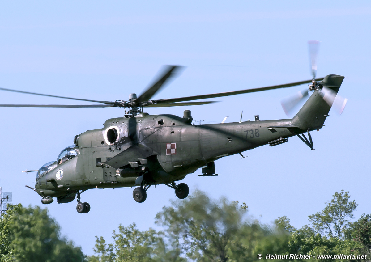 MILAVIA Air Shows - Inowroclaw Helicopter Picnic 2018 - 56.BLot ...