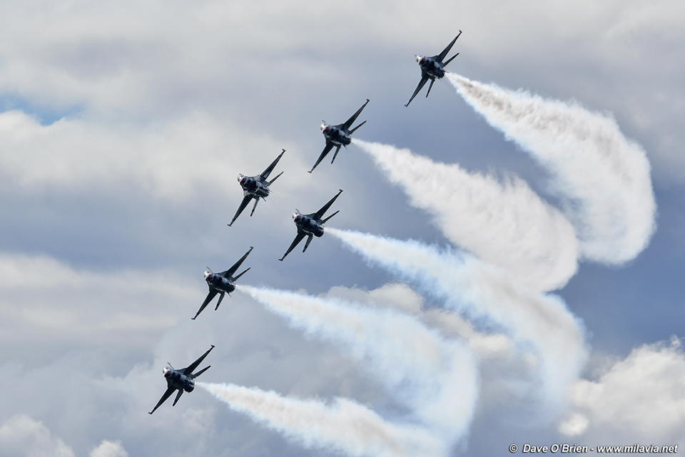 MILAVIA Air Shows Thunder Over New Hampshire Air Show 2021 Pease