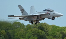 USN Tac Demo VFA-106 F/A-18F Super Hornet touch-and-go